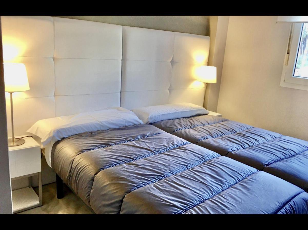 Mi Capricho B16 Beachfront Apartment 라칼라데미야스 외부 사진