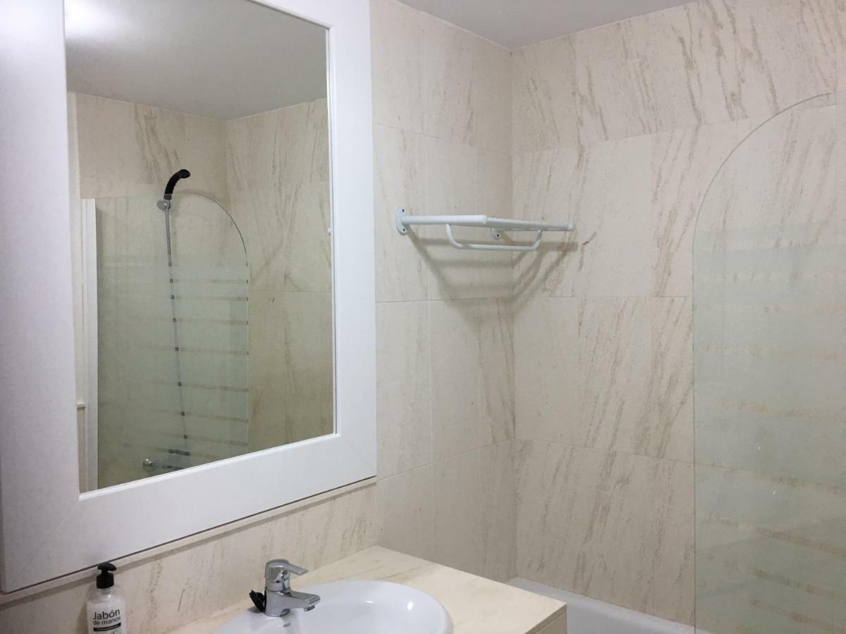 Mi Capricho B16 Beachfront Apartment 라칼라데미야스 외부 사진