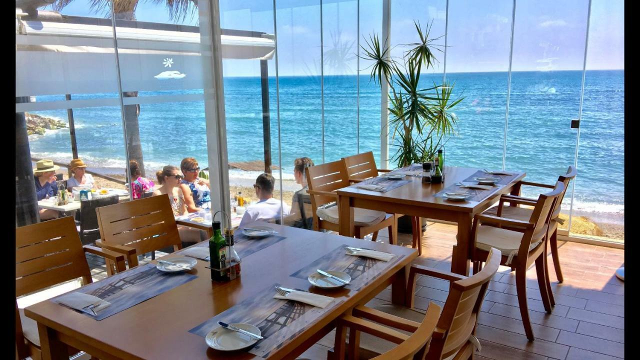 Mi Capricho B16 Beachfront Apartment 라칼라데미야스 외부 사진