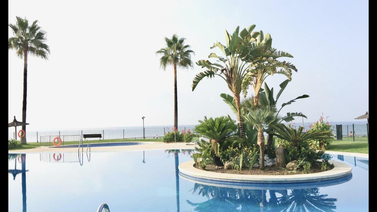Mi Capricho B16 Beachfront Apartment 라칼라데미야스 외부 사진