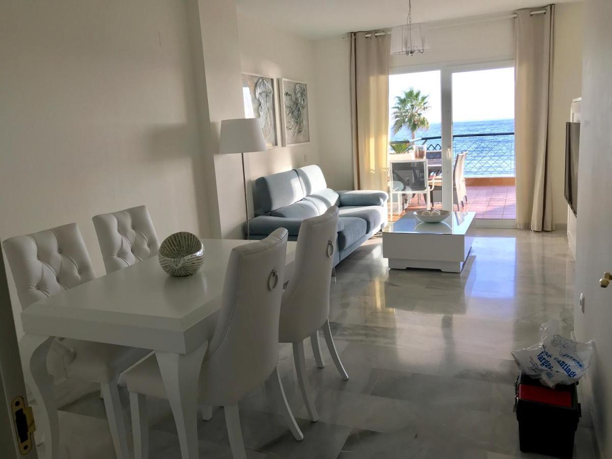 Mi Capricho B16 Beachfront Apartment 라칼라데미야스 외부 사진
